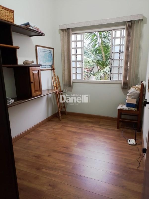 Ponto Comercial para aluguel no Quiririm: 