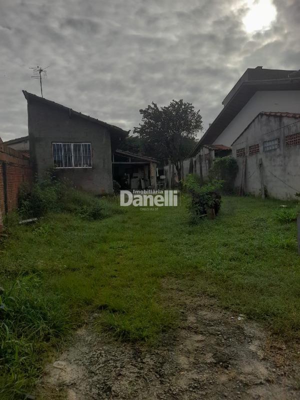 Casa à venda no Jardim Gurilândia: 