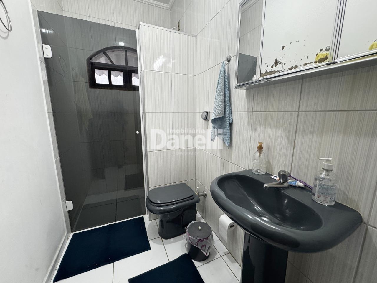 Casa para aluguel no Jardim das Nações: 