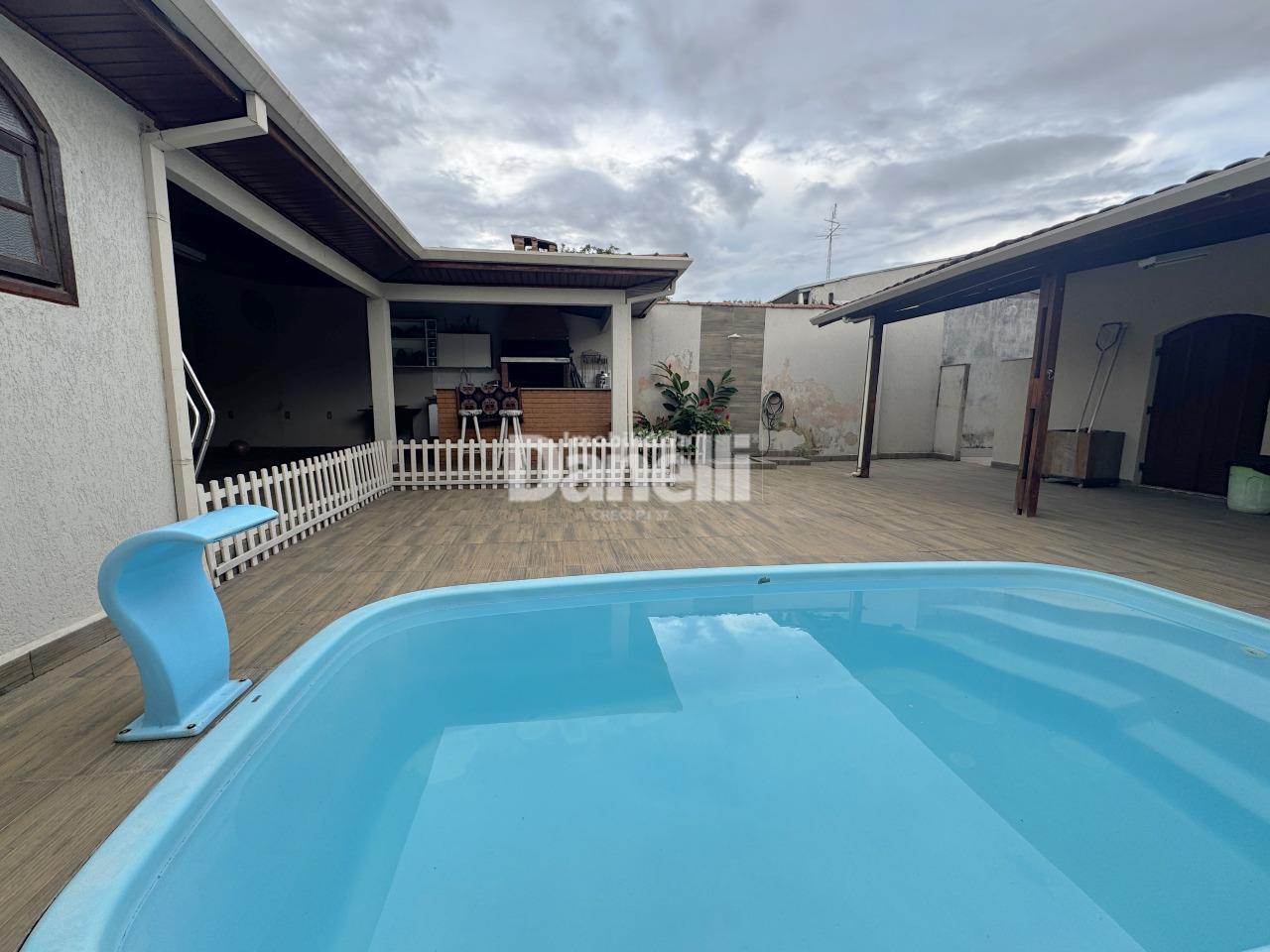 Casa para aluguel no Jardim das Nações: 