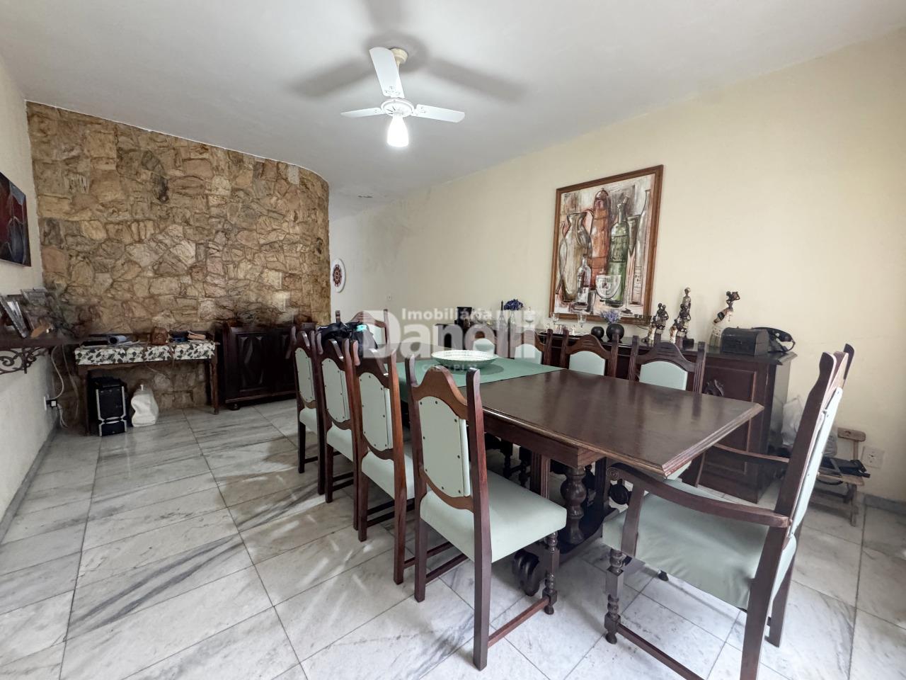 Casa para aluguel no Jardim das Nações: 