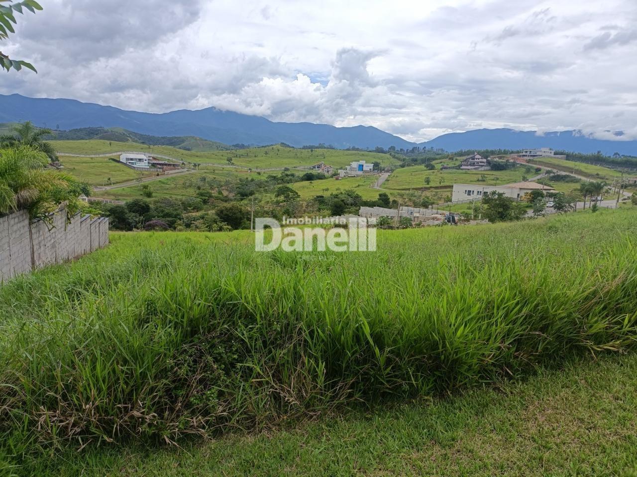 Lote em Condomínio à venda no Loteamento Comercial e Residencial Village da Serra: 
