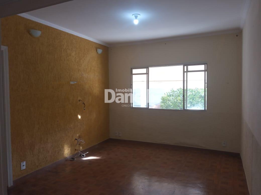 Casa à venda no Vila Marly: 