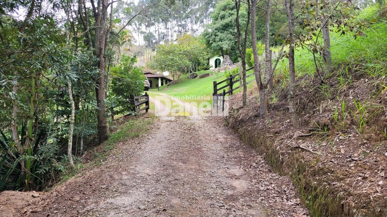 Sítio à venda no natividade da serra: 