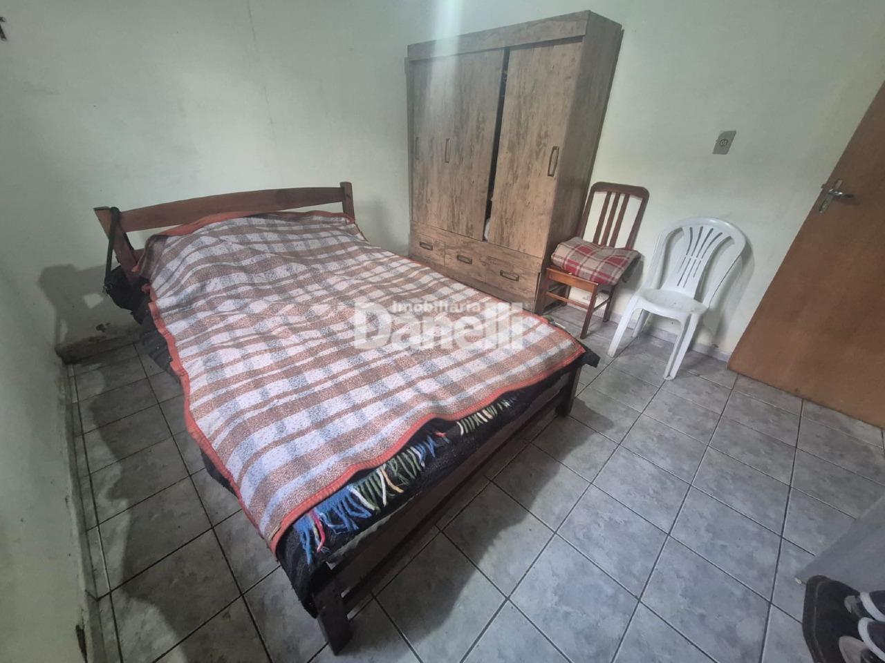 Casa à venda no Centro: 