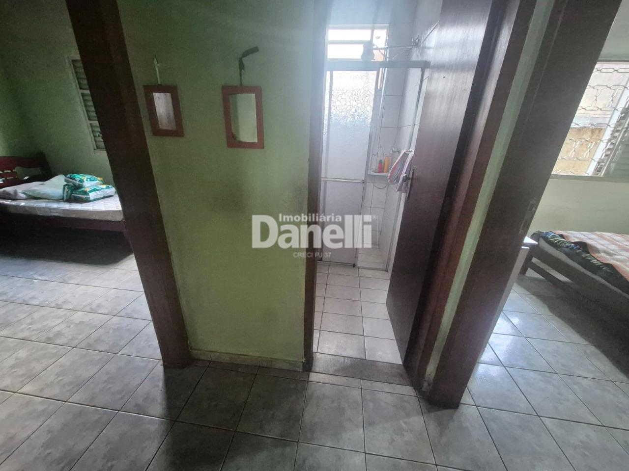 Casa à venda no Centro: 