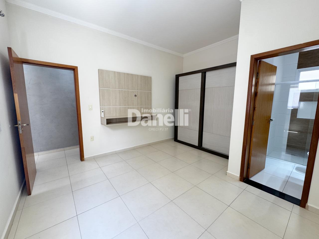 Casa em Condomínio à venda no Piracangaguá: 