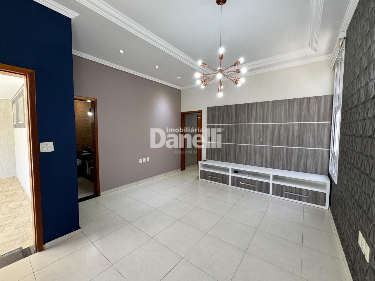 Casa em Condomínio à venda no Piracangaguá: 