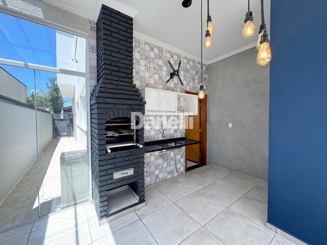 Casa em Condomínio à venda no Piracangaguá: 