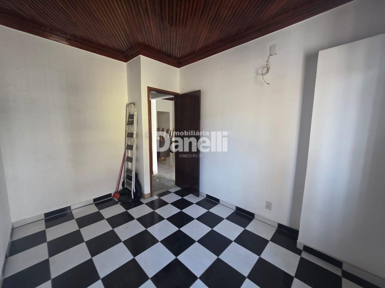 Casa à venda no Centro: 