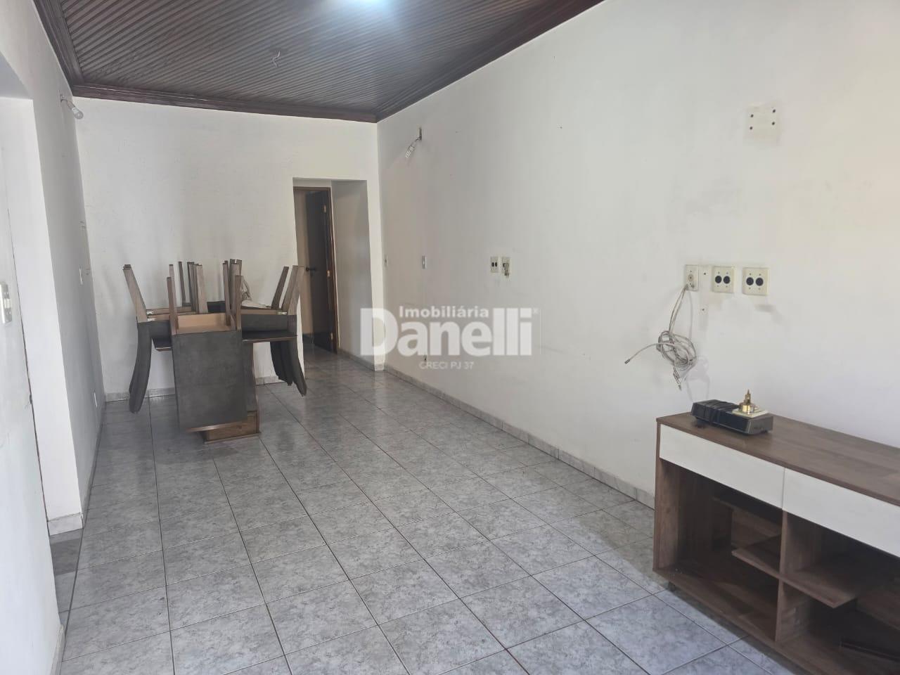 Casa à venda no Centro: 