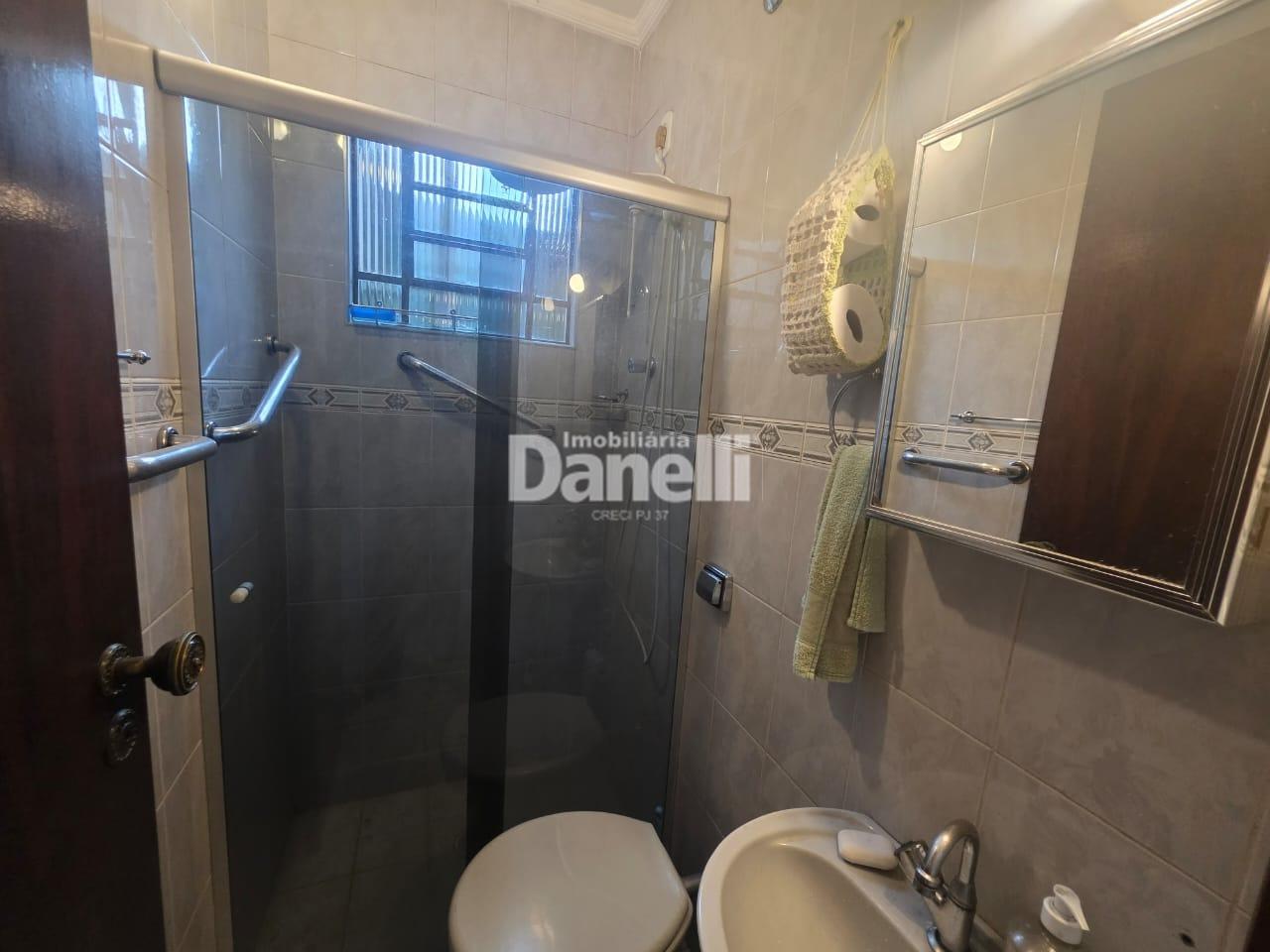 Casa à venda no Centro: 