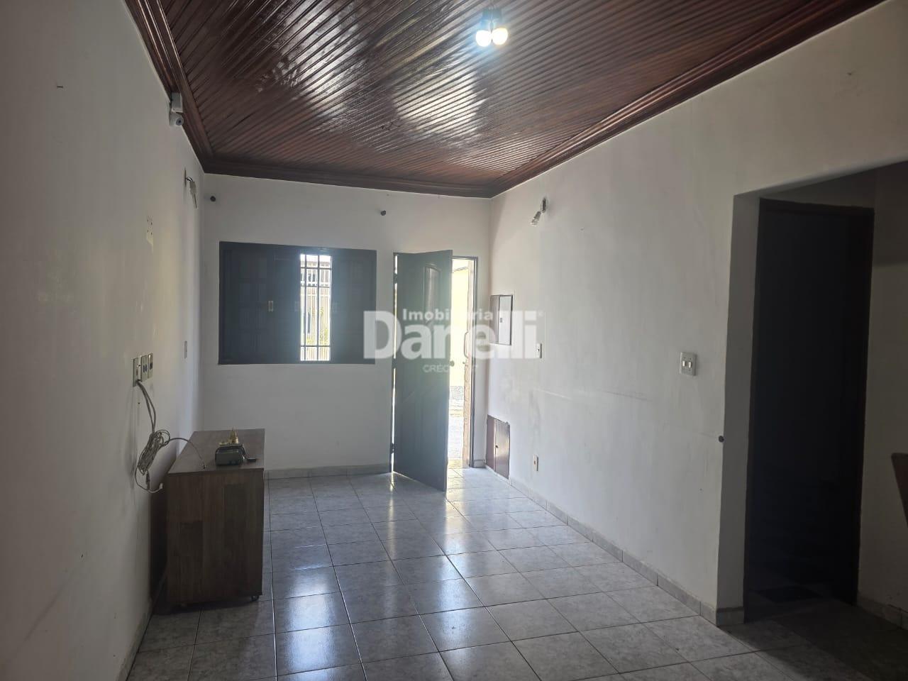 Casa à venda no Centro: 