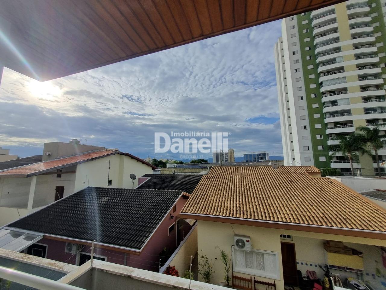 Casa à venda no Loteamento Residencial e Comercial Bosque Flamboyant: 