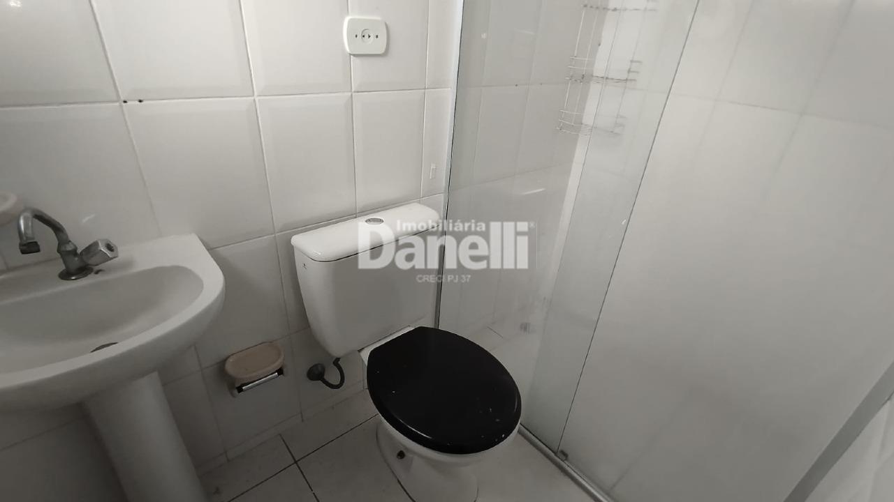 Casa em Condomínio para aluguel no Chácara do Visconde: 