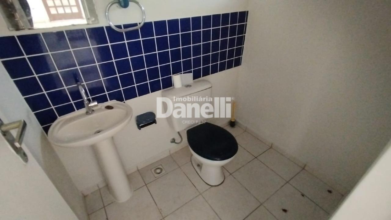 Casa em Condomínio para aluguel no Chácara do Visconde: 