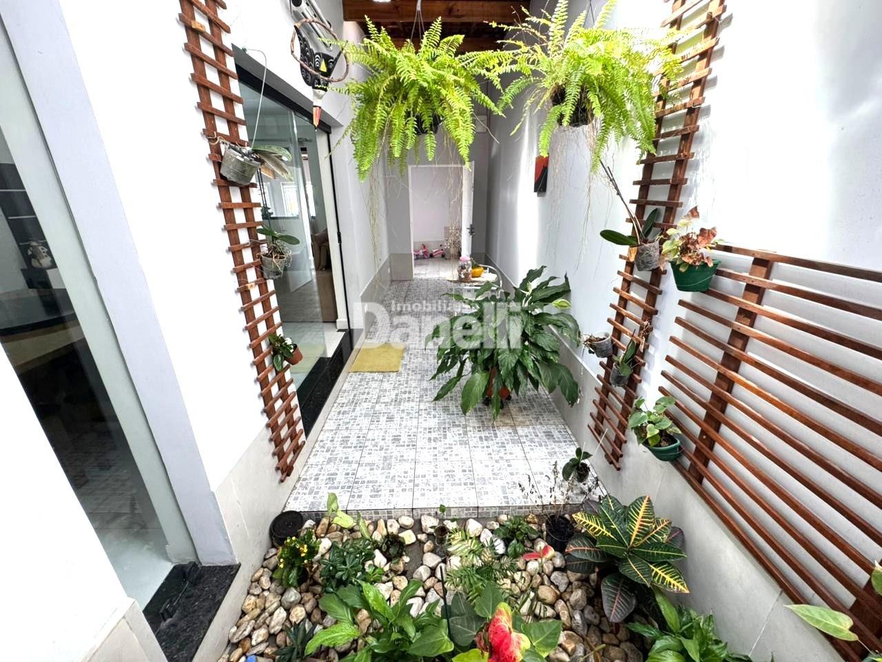 Casa à venda no Jardim Maria Augusta: 