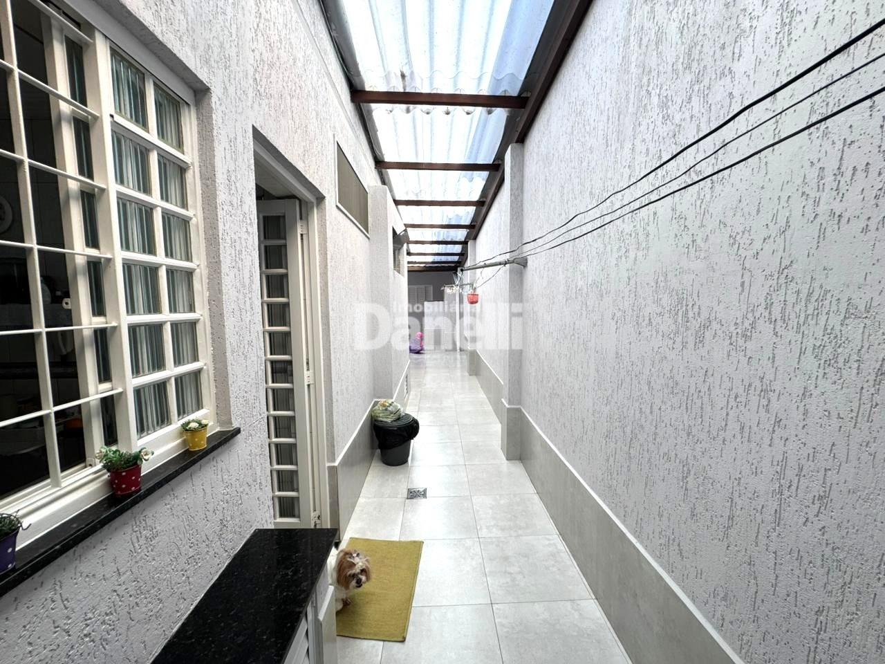 Casa à venda no Jardim Maria Augusta: 