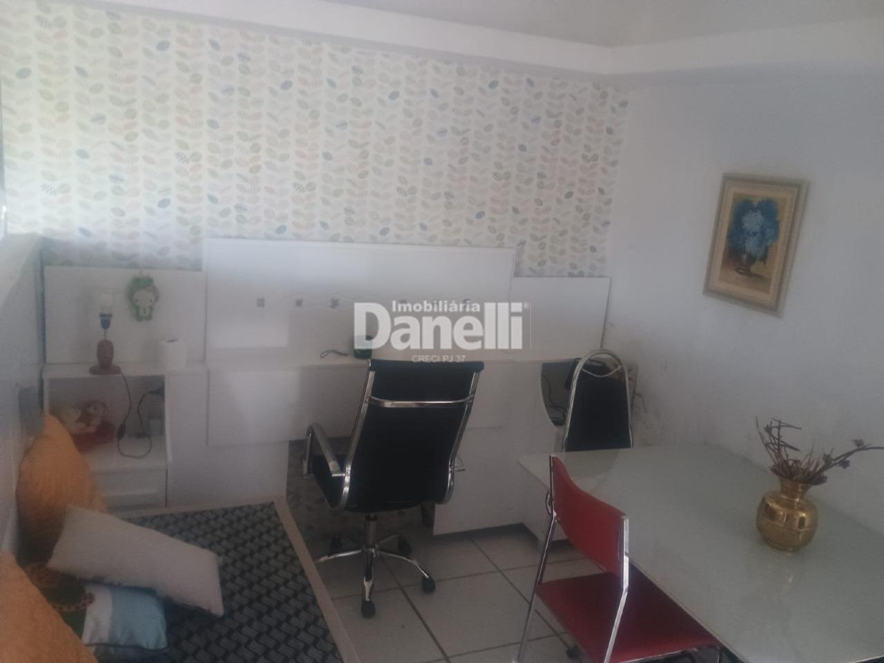 Casa à venda no Chácara Santa Luzia: 