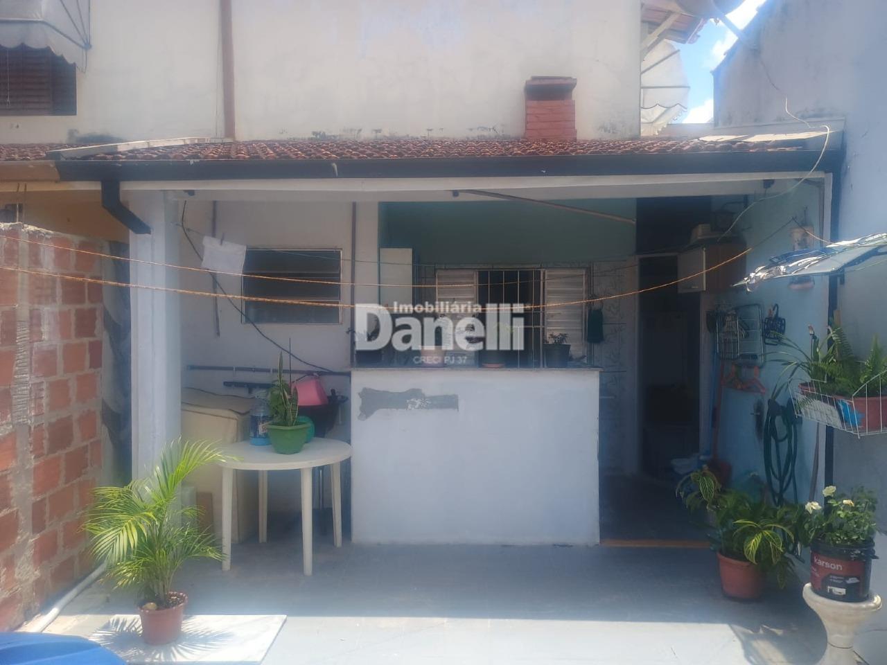 Casa à venda no Chácara Santa Luzia: 