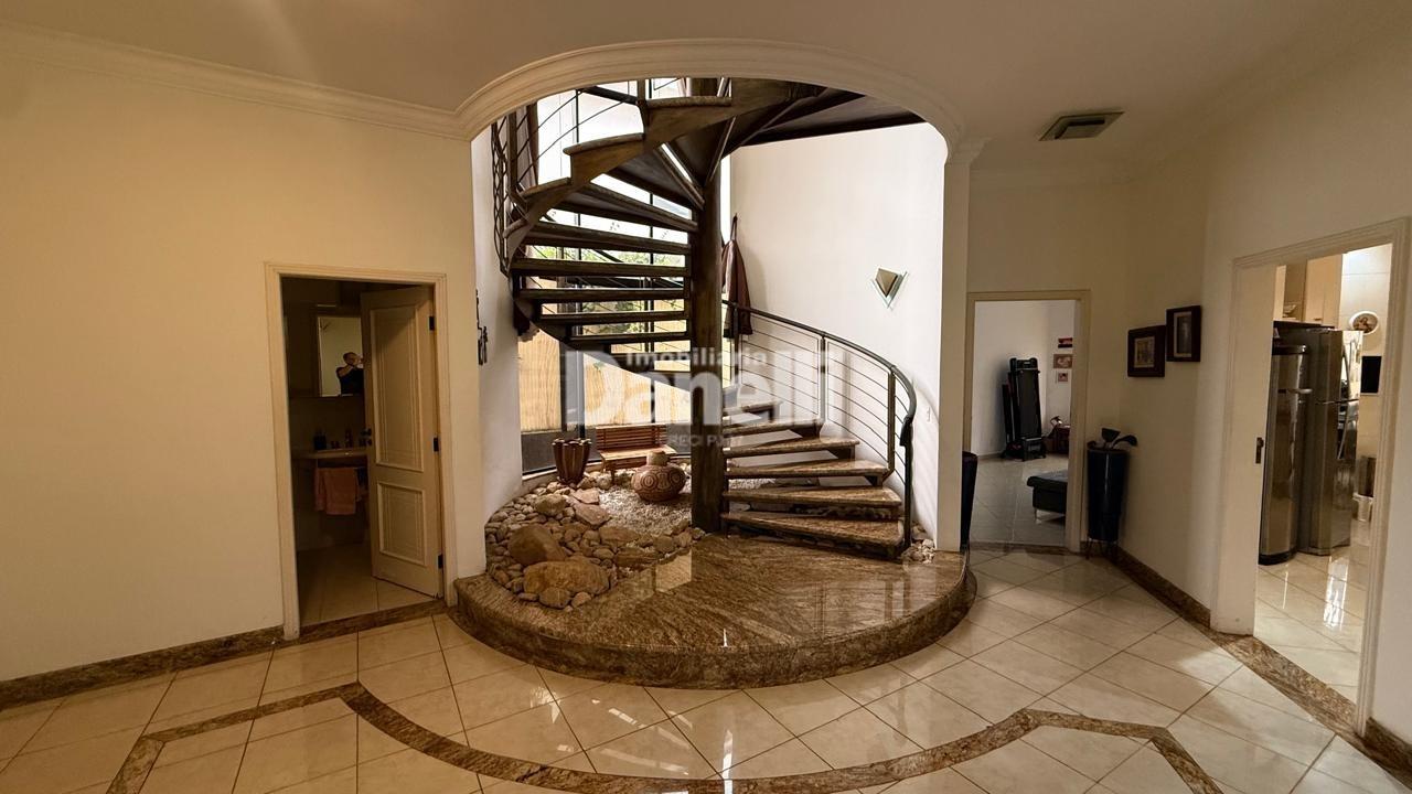 Casa em Condomínio à venda no Condomínio Village Taubaté: escada de acesso 