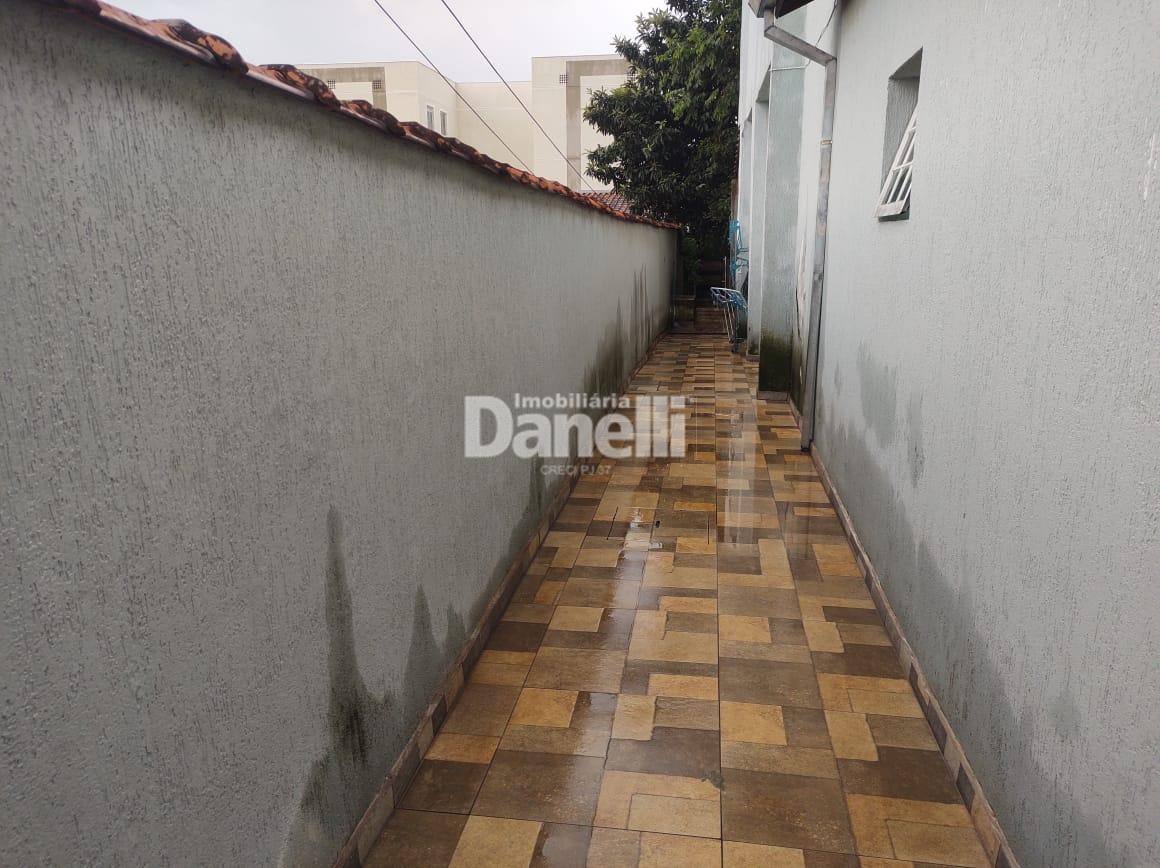 Casa à venda no Granjas Santa Terezinha: 