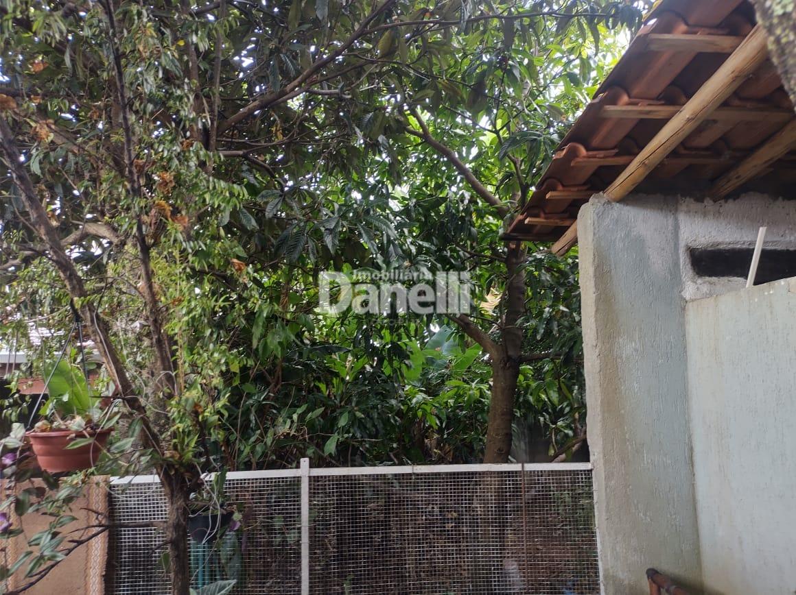 Casa à venda no Granjas Santa Terezinha: 