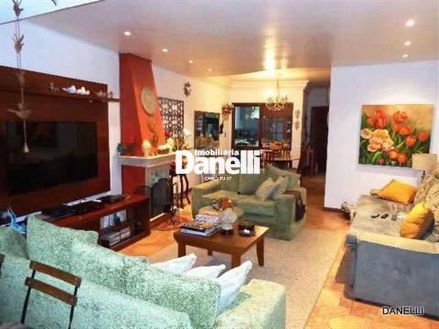 Casa à venda no Constroem: 