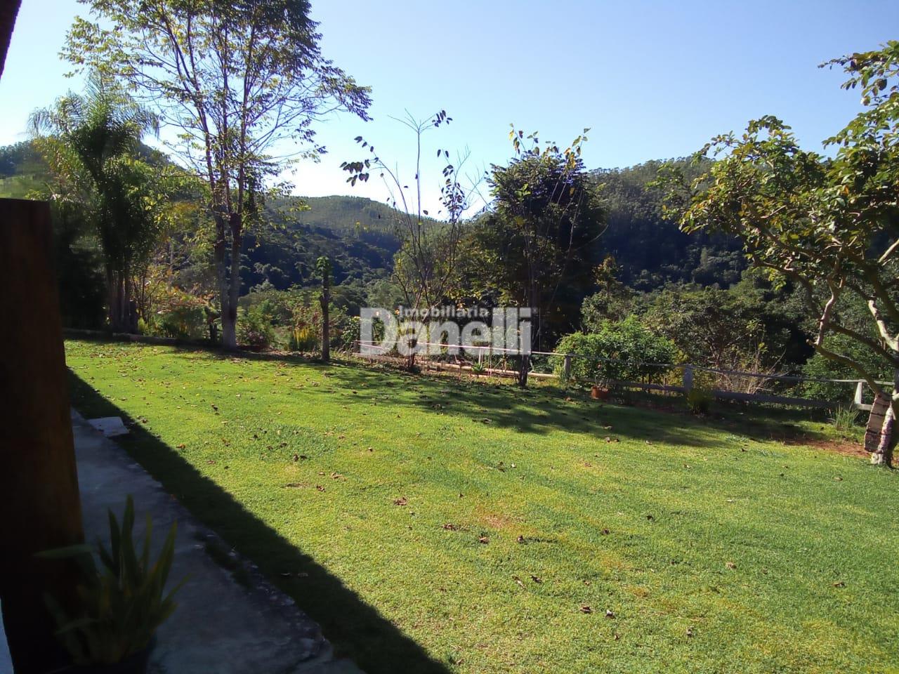 Sítio à venda no Registro: 