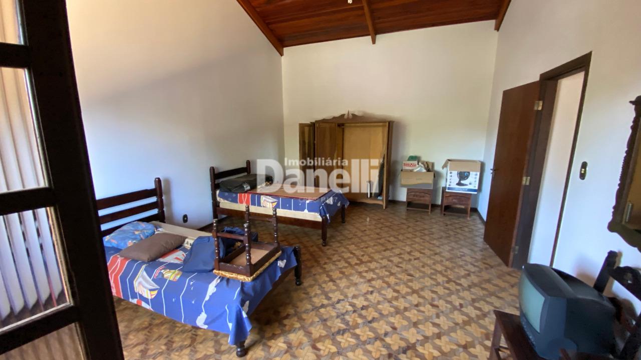 Casa à venda no Centro: 