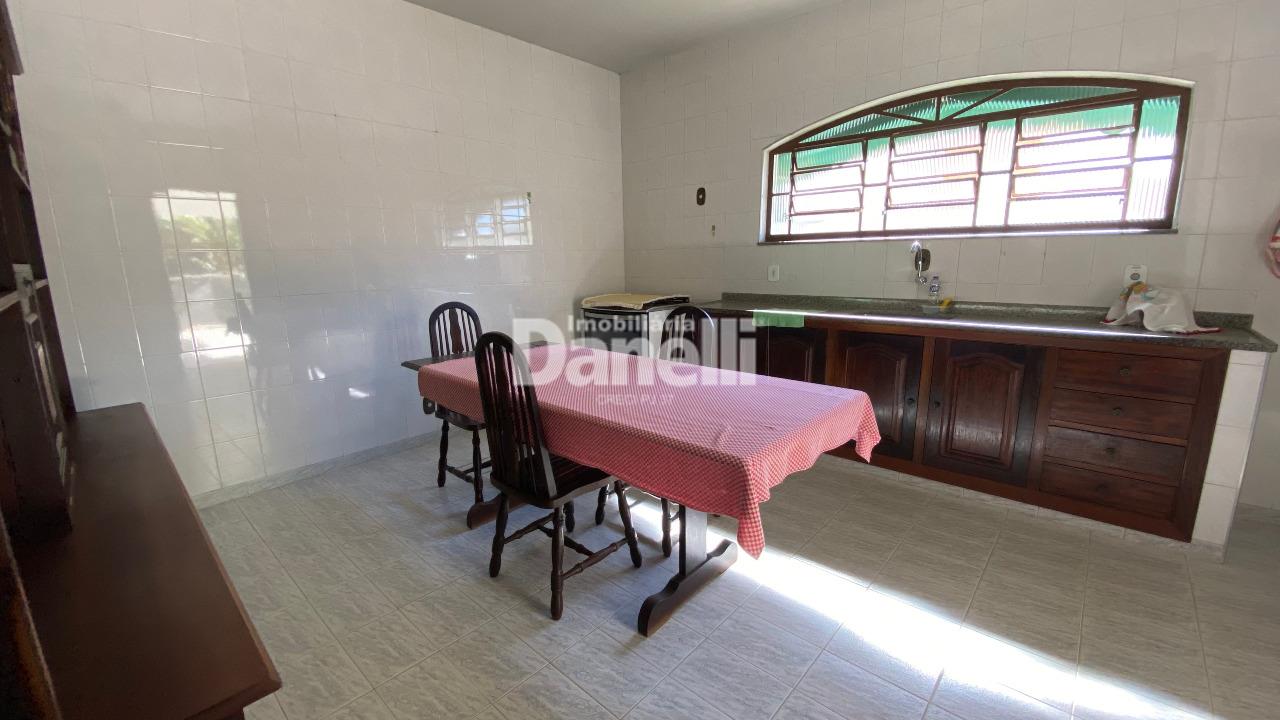 Casa à venda no Centro: 