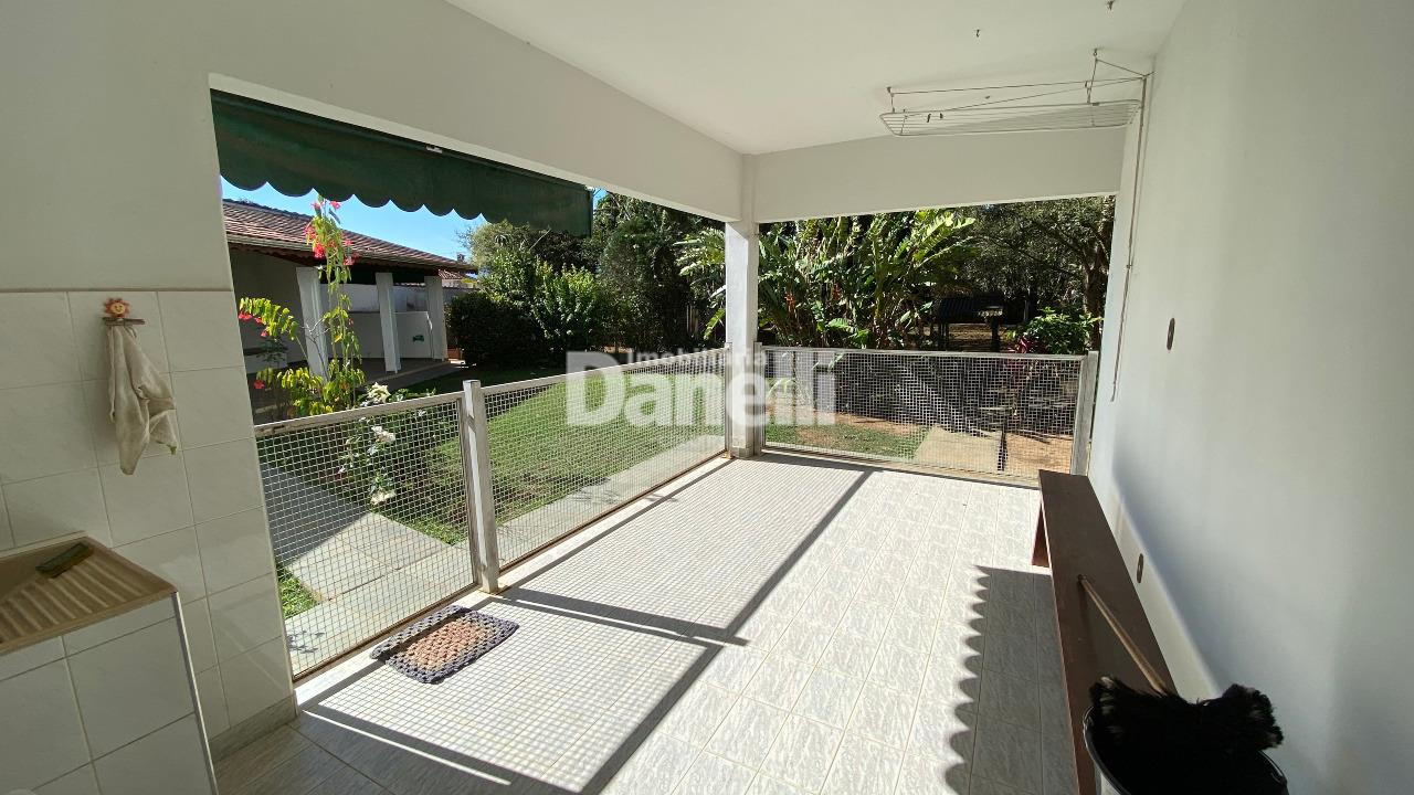 Casa à venda no Centro: 