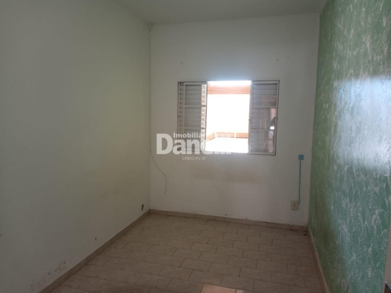 Casa para aluguel no Vila Santa Isabel: 