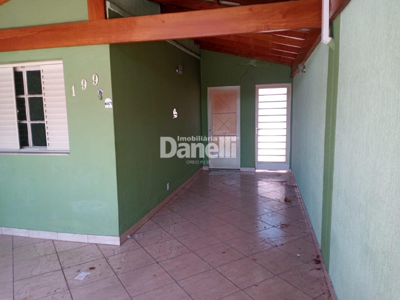 Casa para aluguel no Vila Santa Isabel: 