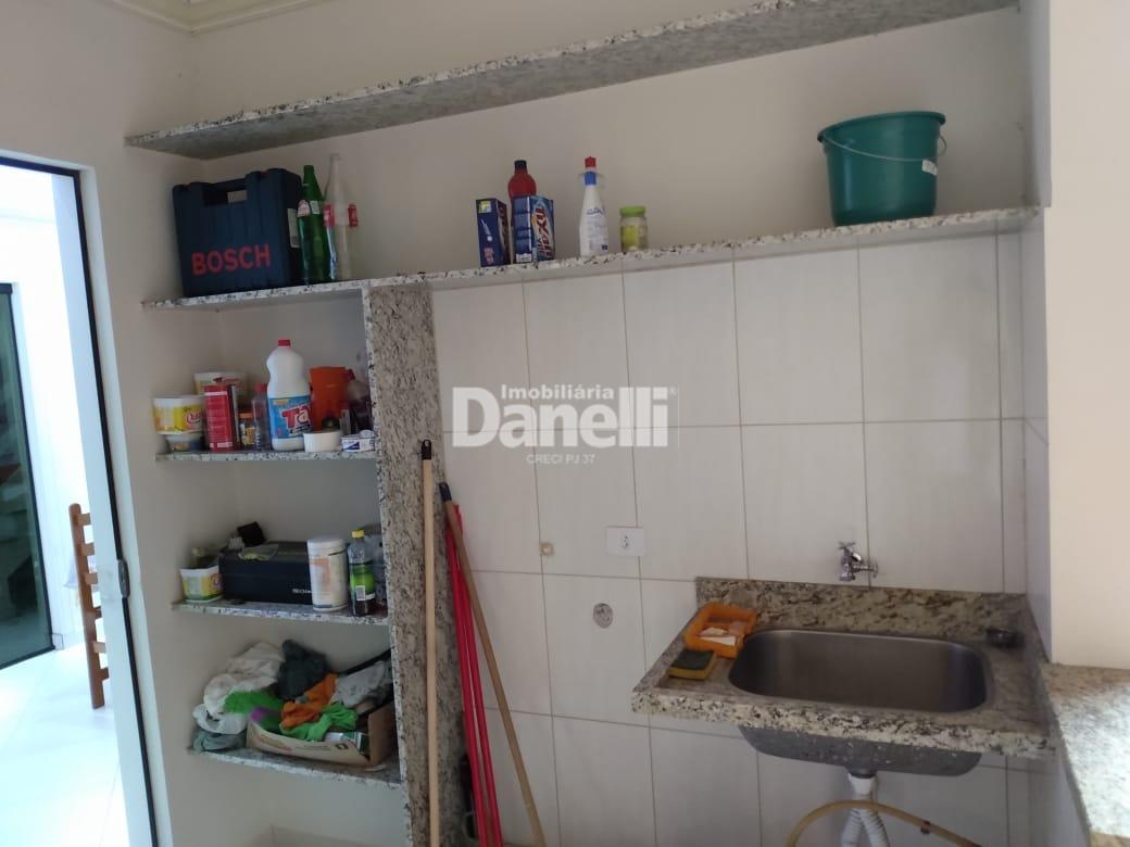 Casa à venda no Loteamento Alfredo Abilio Flores: 