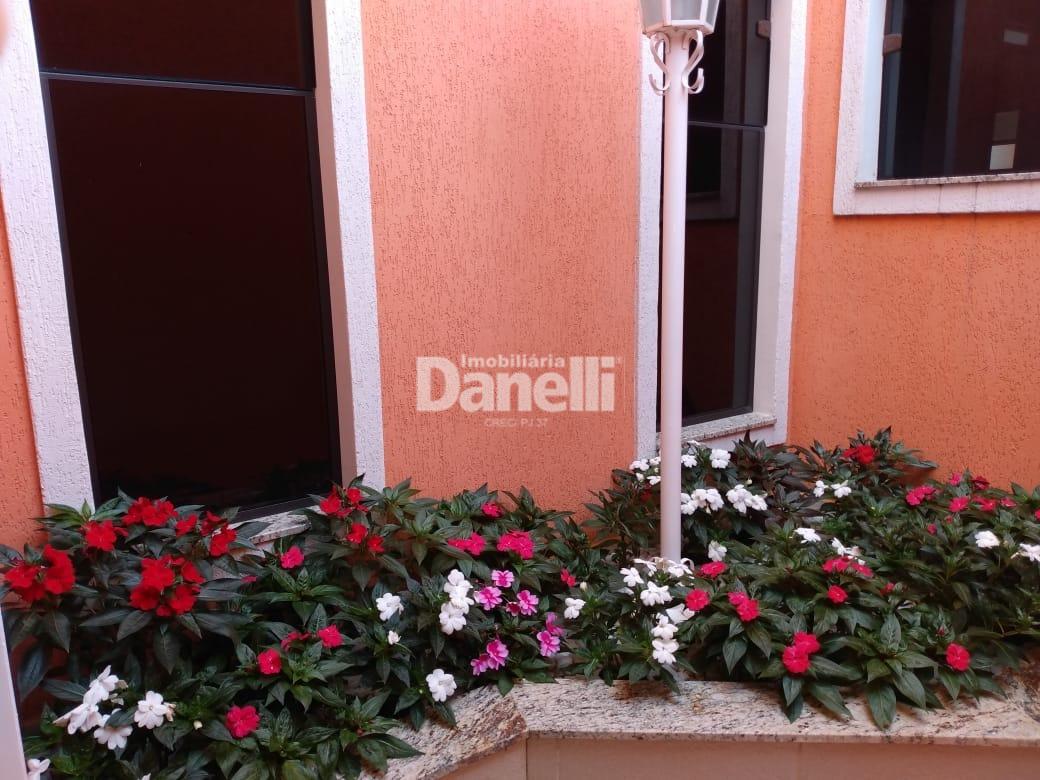 Casa à venda no Loteamento Alfredo Abilio Flores: 