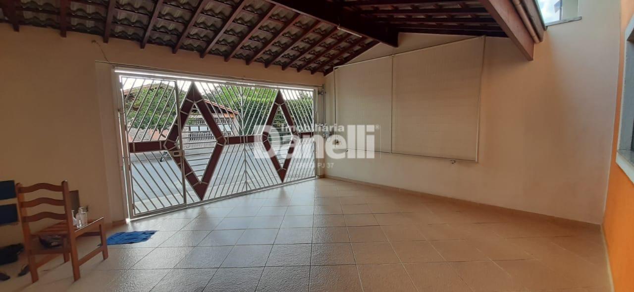 Casa à venda no Loteamento Alfredo Abilio Flores: 