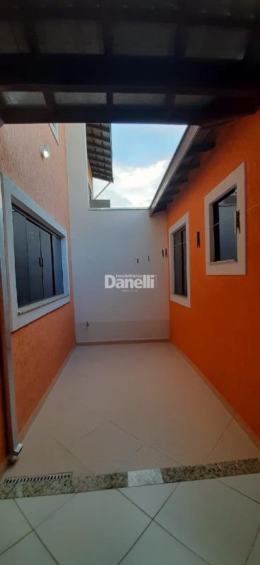 Casa à venda no Loteamento Alfredo Abilio Flores: 