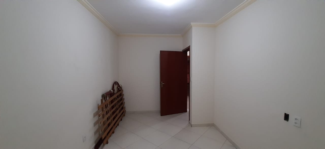 Casa à venda no Loteamento Alfredo Abilio Flores: 