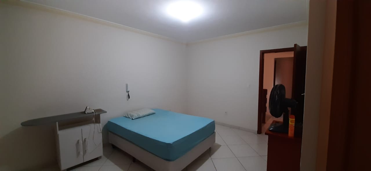 Casa à venda no Loteamento Alfredo Abilio Flores: 