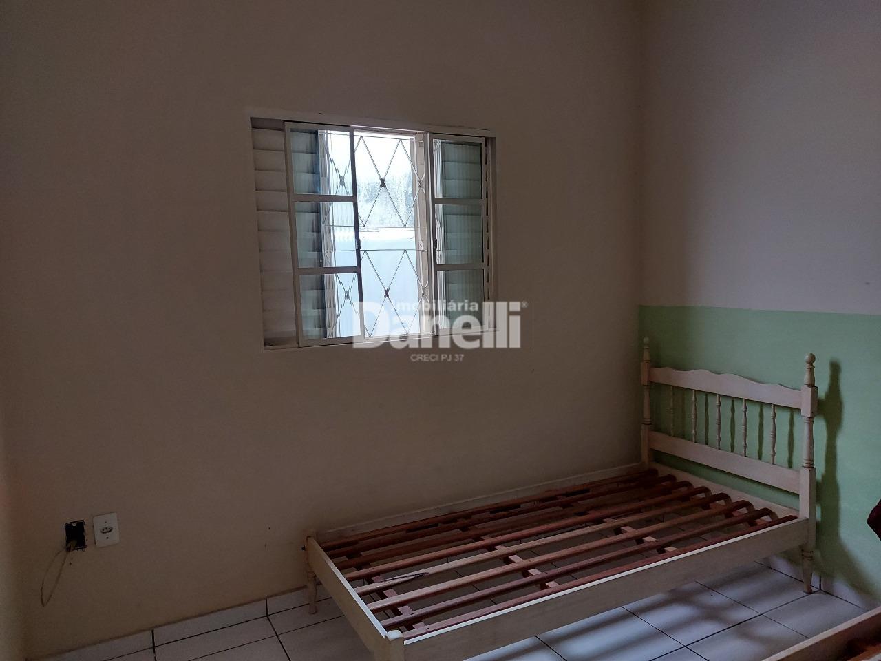 Casa à venda no Parque Santo Antônio: 