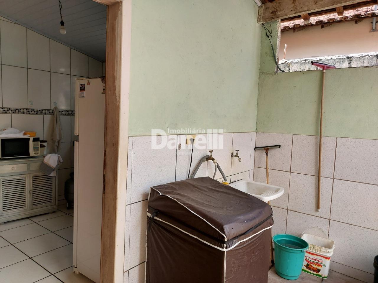 Casa à venda no Parque Santo Antônio: 