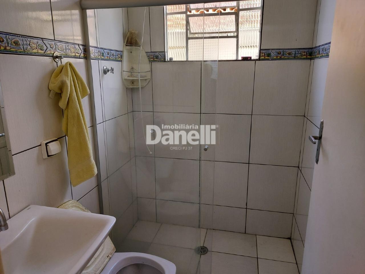 Casa à venda no Parque Santo Antônio: 