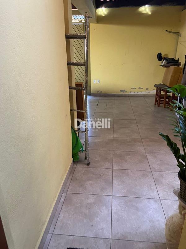 Casa à venda no Vale das Flores: 