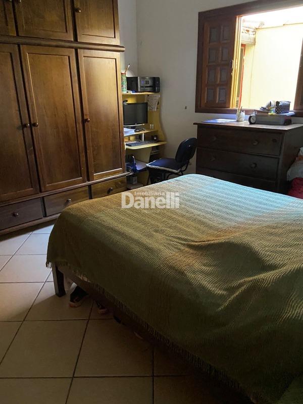 Casa à venda no Vale das Flores: 