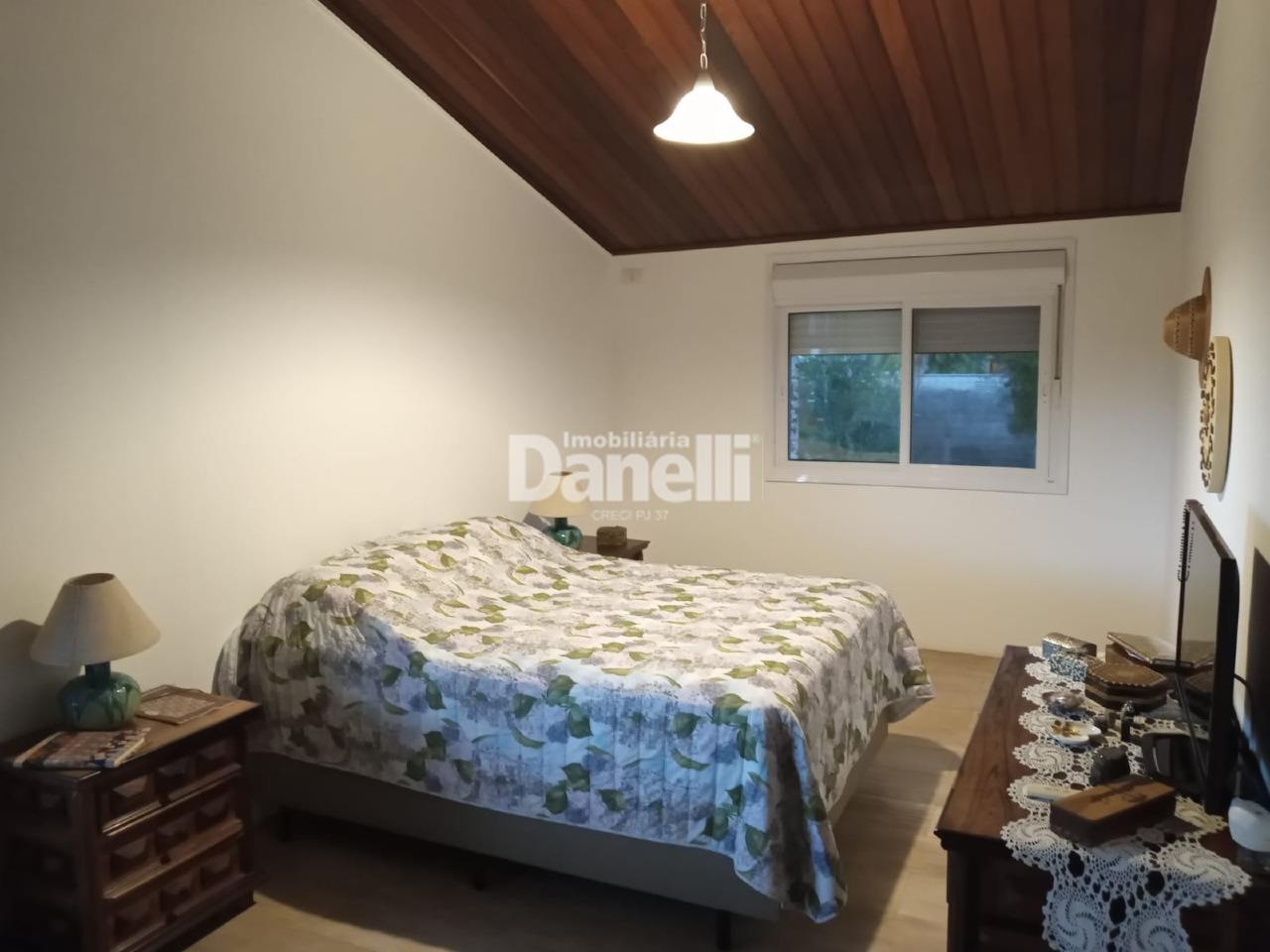 Casa em Condomínio à venda no Condomínio Colonial Vale do Sol: 