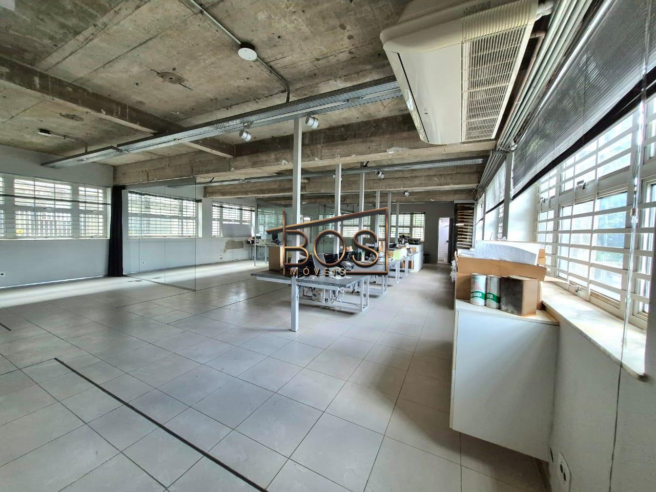 Loja-Salão, 140 m² - Foto 1