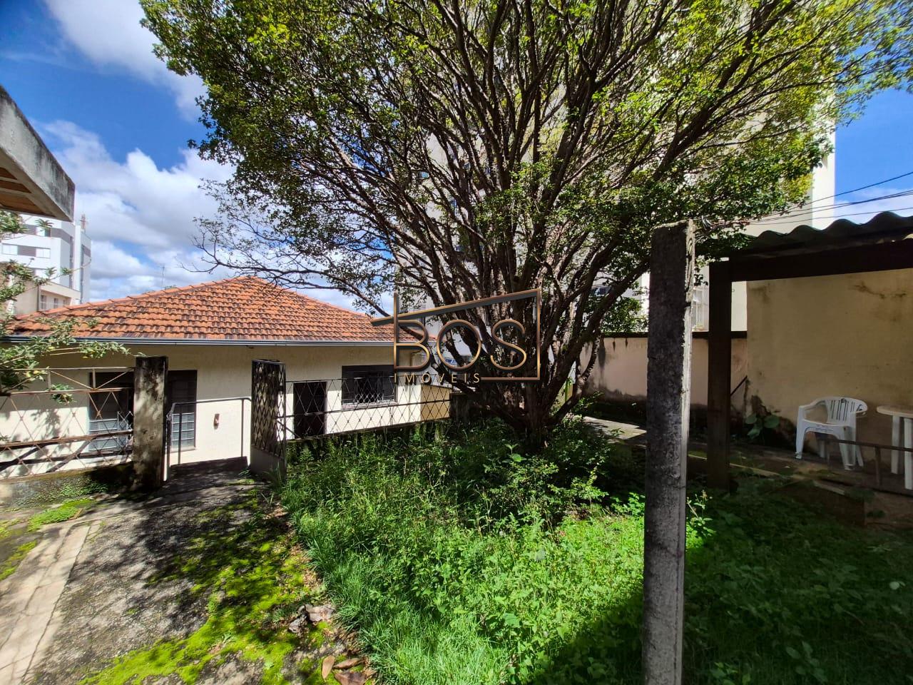 Casa, 3 quartos, 224 m² - Foto 2