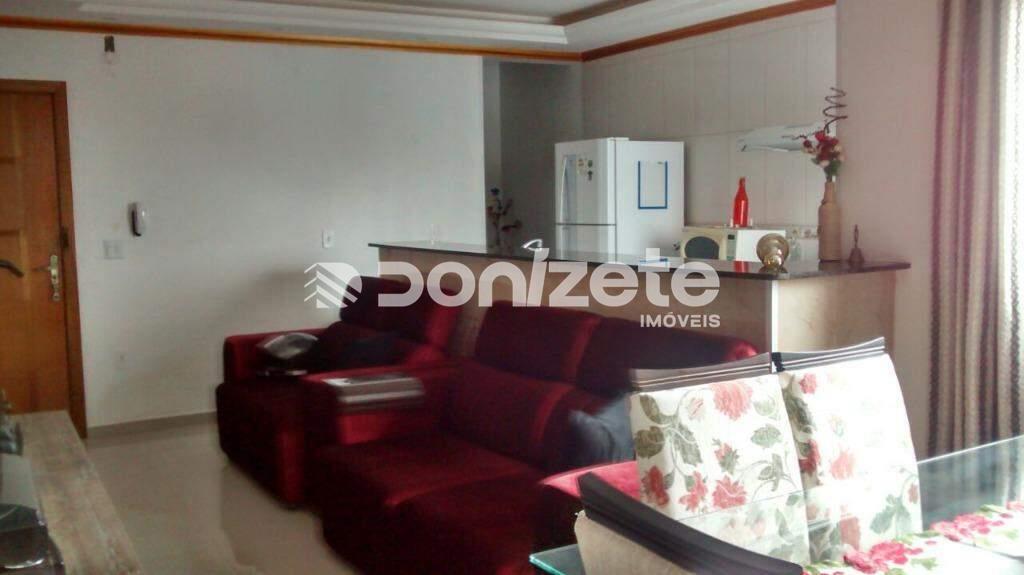 Cobertura à venda no Vila Cecília Maria: 