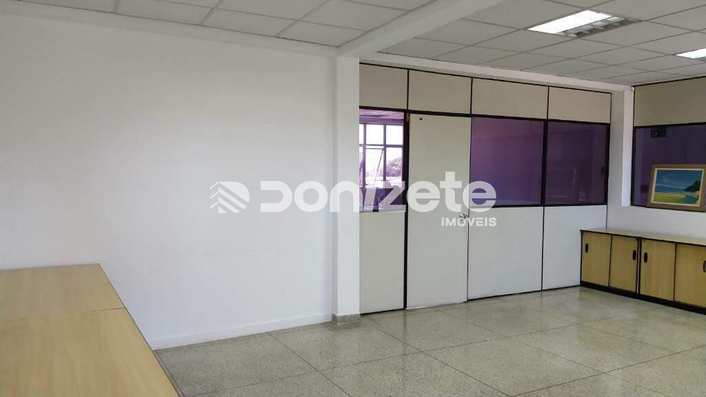 Prédio à venda no Vila Valparaíso: 